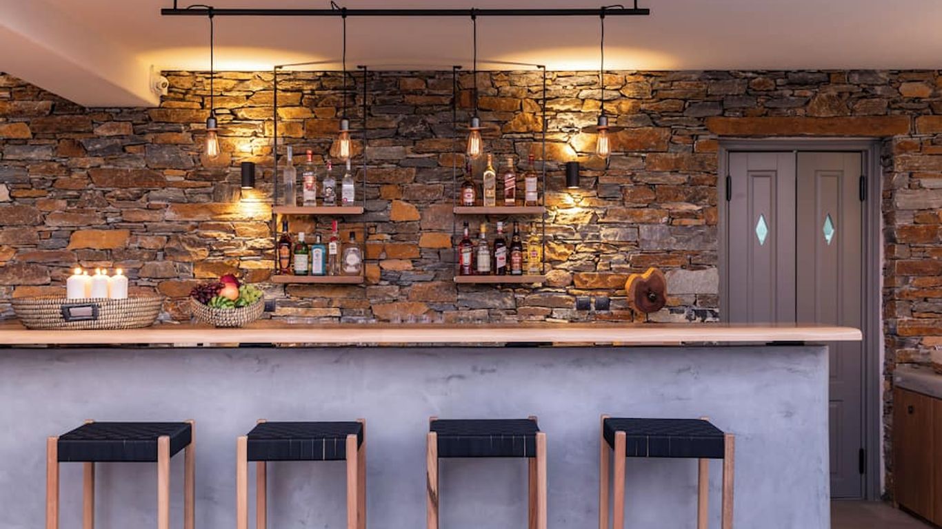Chora Kythnos Suites adults only