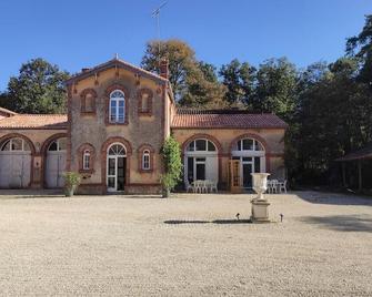 Château du Parc Soubise en Vendée - Mouchamps - Edificio