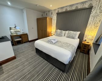 The Strathmore - Tenby - Sovrum