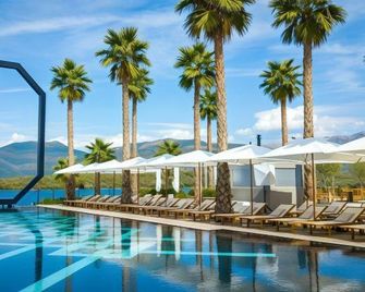 Monte Palm Beach - Tivat - Piscina