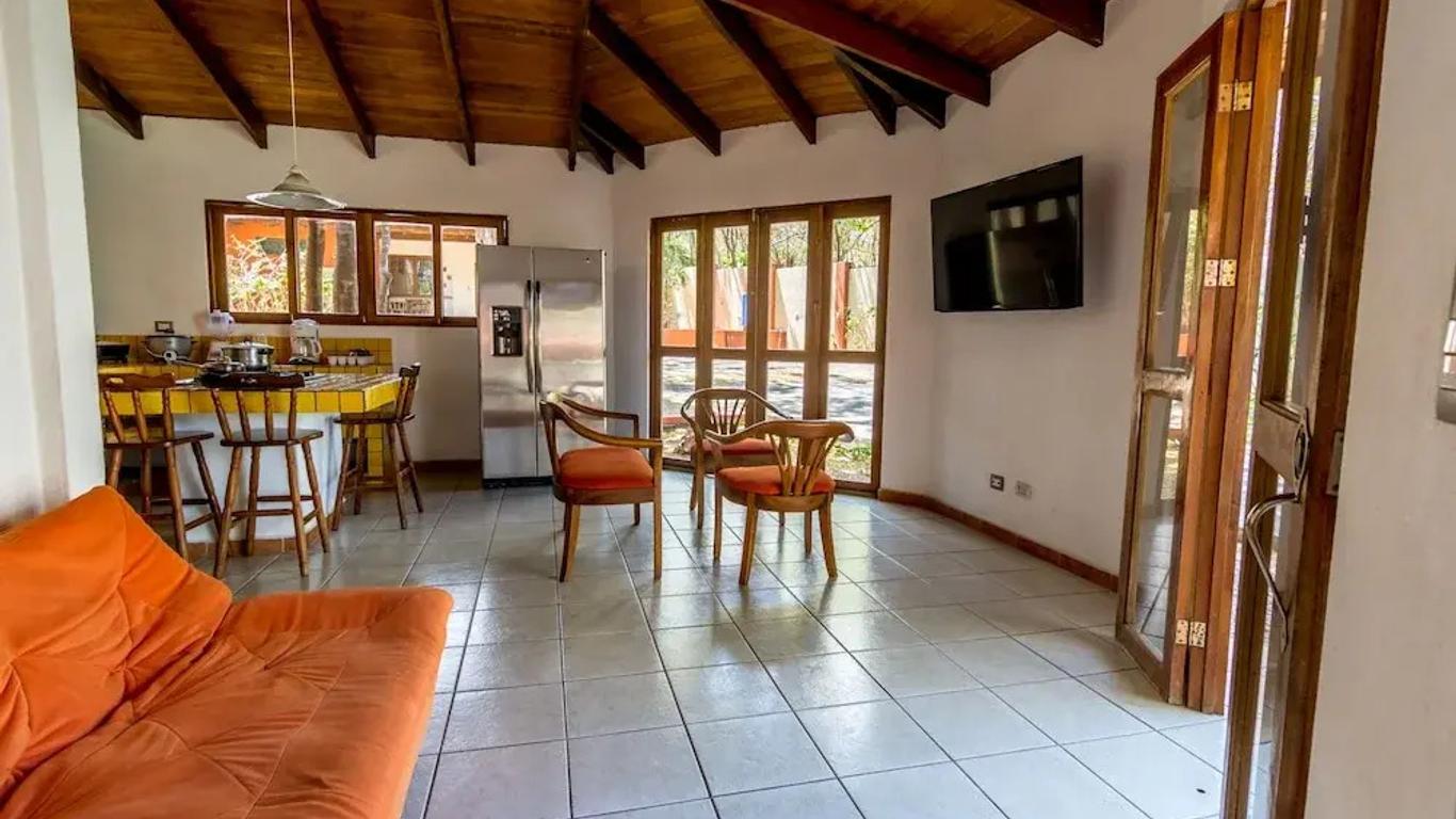 Villas Playa Hermosa Beach Hotel