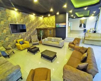 Kroisos Lake Resort Hotel - Egirdir - Lounge