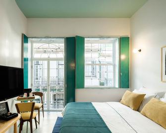 Covelo - The Original Rooms and Suites - Amarante - Bedroom