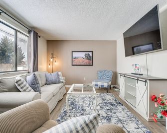 Dog-Friendly Montana Home with Deck and Fenced-In Yard - Dillon