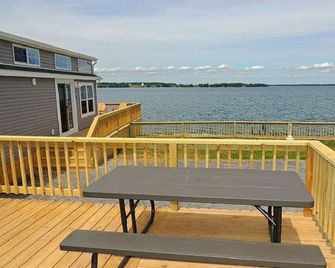 Cottage #25 - 1 bedroom/ 1 bath - Cape Vincent - Balcony