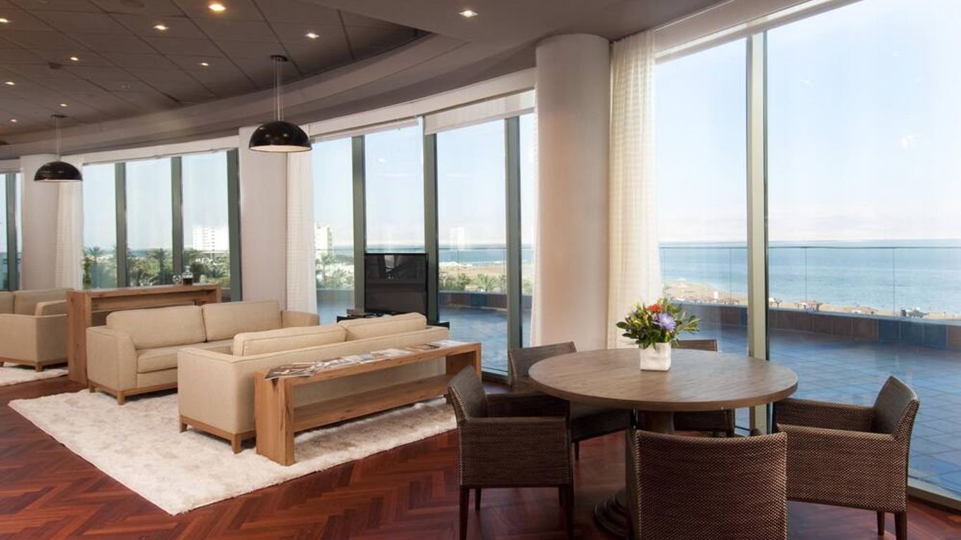 Royal Hotel Dead Sea