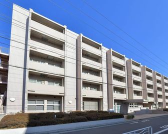 Refre Forum - Tokyo - Building