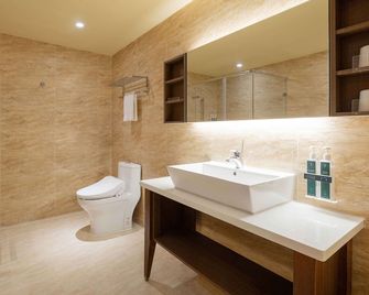 Kindness Hotel - Jue Ming - Kaohsiung