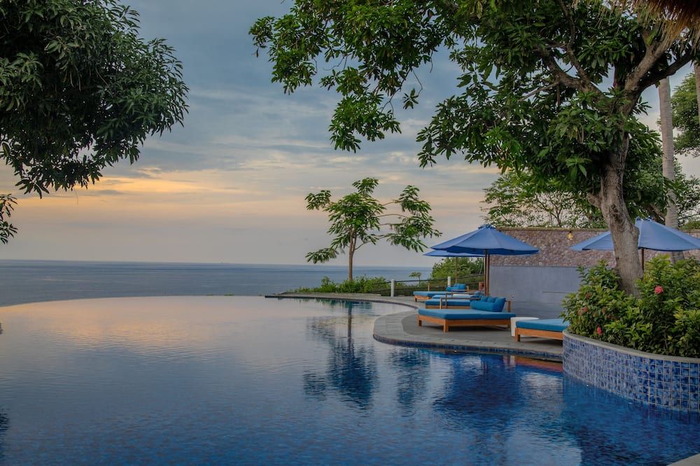 Kalandara Resort Lombok - Senggigi - בריכה