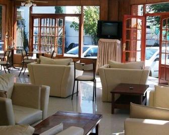 San Remo Palace Hotel - Villa Gesell - Lounge
