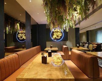 Ammas Palace Hotel - Mumbai - Restaurant