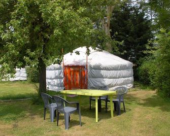 village of yurts dinan dinard - Saint-Lunaire - Patio