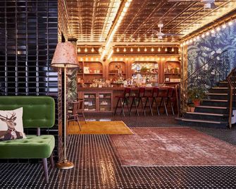 Max Brown Hotel Midtown, part of Sircle Collection - Düsseldorf - Lounge