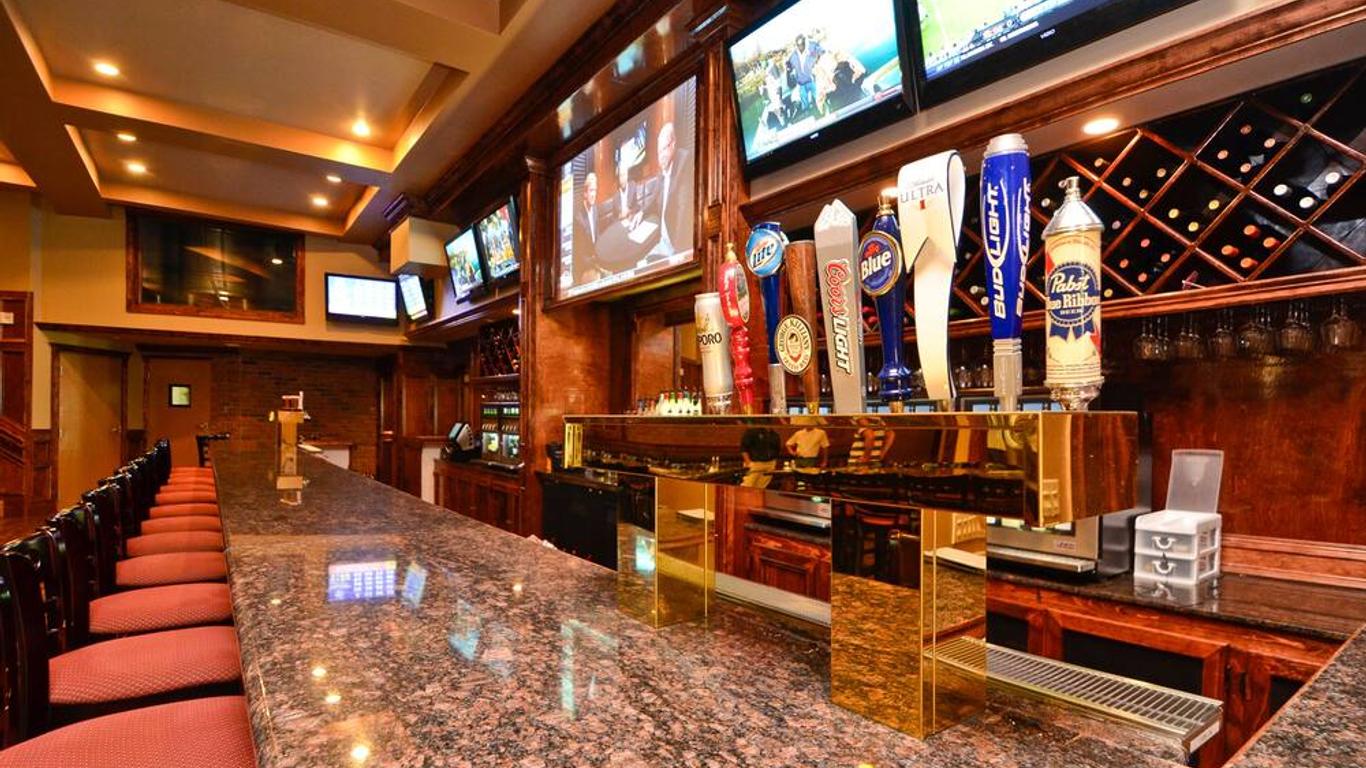 Comfort Inn and Suites Plattsburgh - Morrisonville