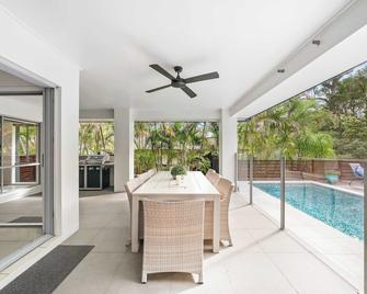 Calm By Khove - Upper Coomera - Pool