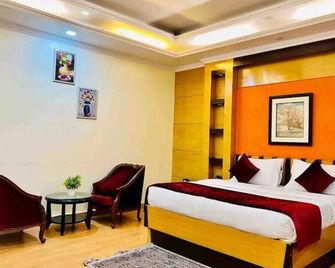 Hotel Awadh Inn - Lucknow - Bedroom