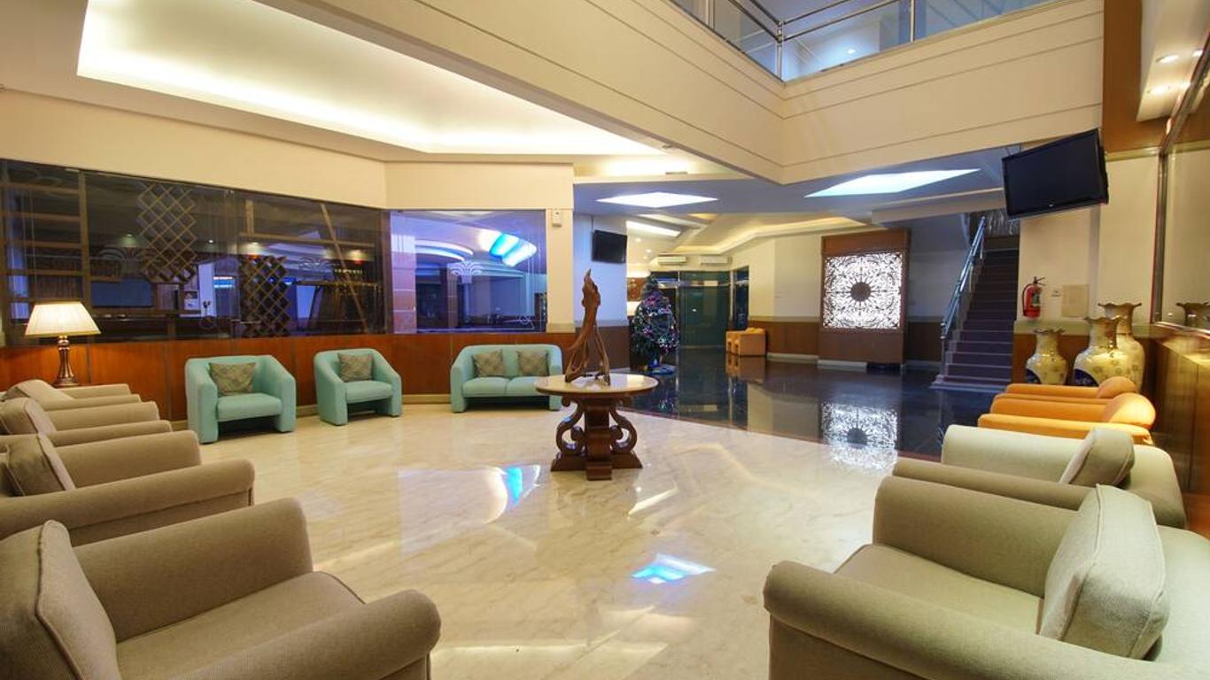 Hotel New Puri Garden Bandara Semarang