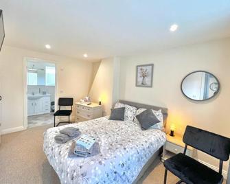 Webbys Windrush Walk - Cheltenham - Habitación