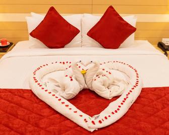 Hotel Dsf Grand Plaza - Tuticorin - Schlafzimmer