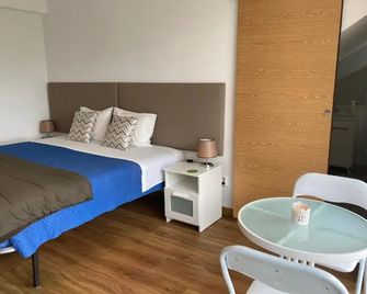 Alfazema Sunset House - Vila Nova de Gaia - Bedroom