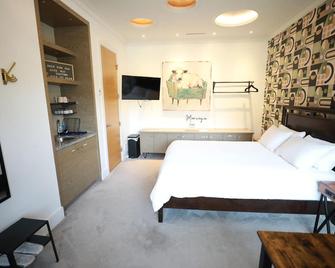 Private Modern Suite 15min from YVR self check in - Richmond - Bedroom