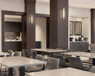 Residence Inn by Marriott Portsmouth Downtown/Waterfront - Portsmouth - Restaurante