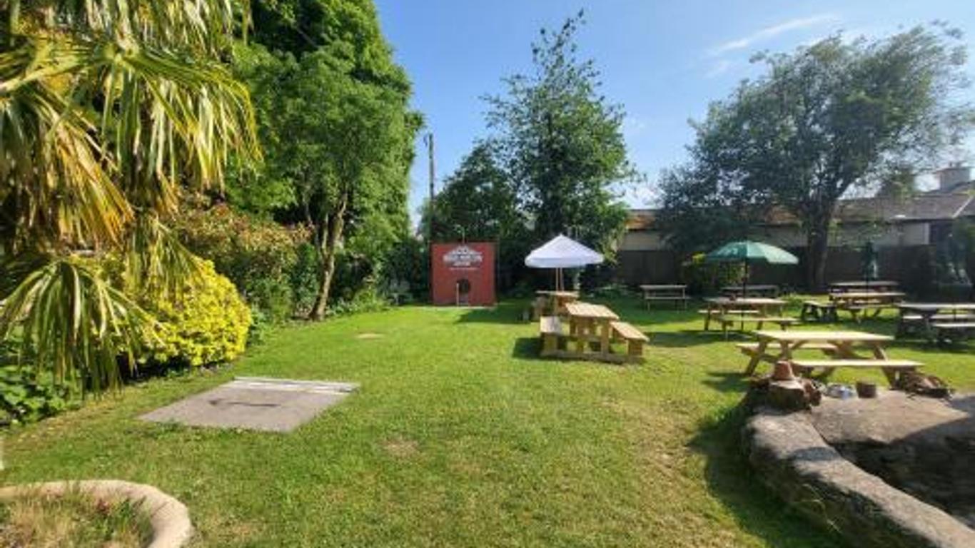 The Fox Inn