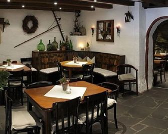 Wein- und Gästehaus M. Bai - Mesenich - Restaurant