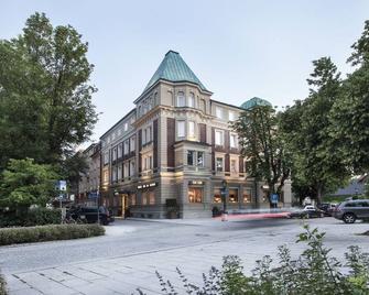 Parkhotel Traunstein - Traunstein - Gebäude