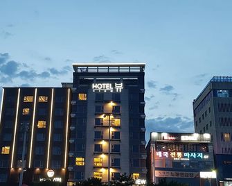 Pohang Hotel View - Pohang - Building