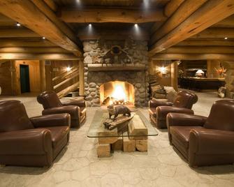 Sacacomie Hôtel et Spa - Saint-Alexis-des-Monts - Salon