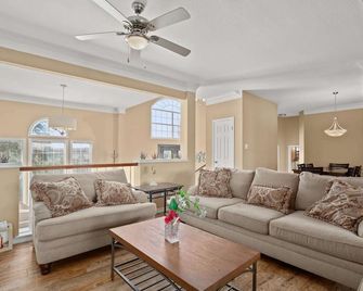 Cape Coral Hill Country Luxe Near Downtown Austin - West Lake Hills - Sala de estar