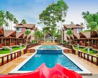 Khanom Cabana Beach Resort - Khanom - Pool