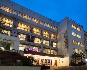 Ikaho Onsen Sanyo Hotel - Vacation Stay 26406v - Shibukawa - Building
