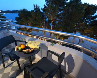 Hotel Milenij - Makarska - Balkon