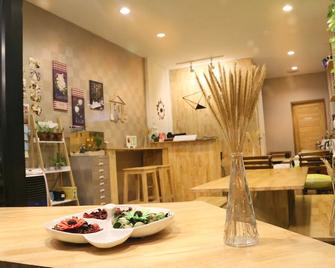 Fulllax Guesthouse - בנגקוק - חדר אוכל
