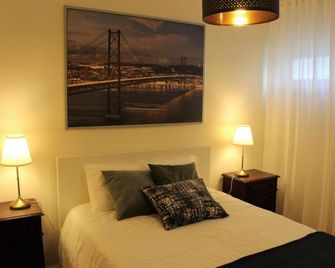 Nesha Lucky nr. 23 - ליסבון - חדר שינה