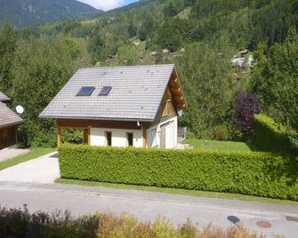Chalet in Saint-Jean near Ski Lift - Saint-Jean-d'Aulps - Edificio