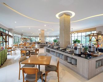 The Green Peak, Artotel Curated - Puncak - Ristorante