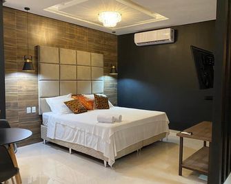 Hotel Sandis - Сантарем - Спальня