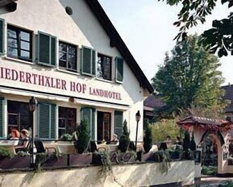 Landhotel Niederthäler Hof - Schlossböckelheim - Edificio