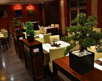 Zlote Deby Hotel - Warsaw - Restaurant