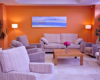 Hotel San Millán - סנטאנדר - טרקלין