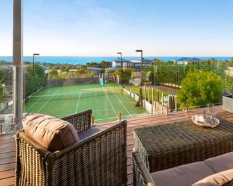 Stanford Luxury Pool Sauna Spa Tennis Court - Mount Martha - Balcony