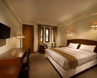 Sany Rosa Hotel - באנדונג - חדר שינה