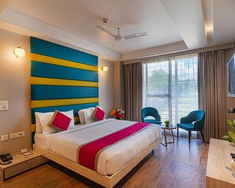 Hotel Kailash Plaza Rajpur Road - Dehradun - Phòng ngủ