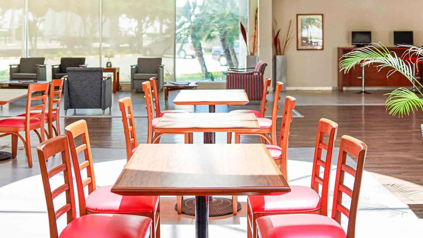 إيبيس مونتيري إيروبويرتو