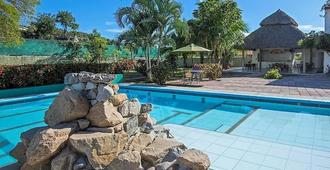 Hotel Parotas Manzanillo - Manzanillo - Bể bơi