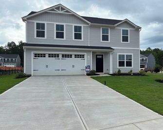 Delightful 4-bedroom house with AC in charming Lancaster - Lancaster - Edificio