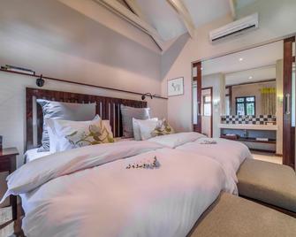 Casterbridge Hollow Boutique Hotel - White River - Bedroom